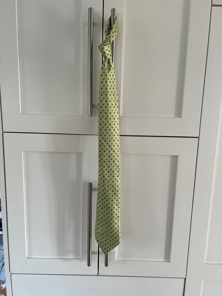 Herms Mens Lime Green Patterned Silk Neck Tie